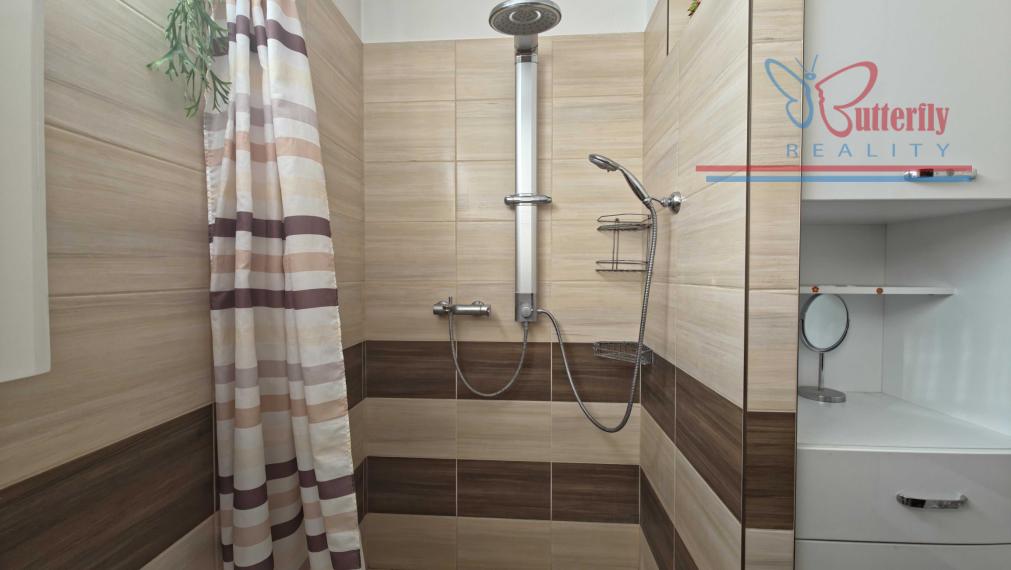 PREDAJ Rodinný dom s veľkorysým pozemkom v Handlovej – Robotnícka ulica