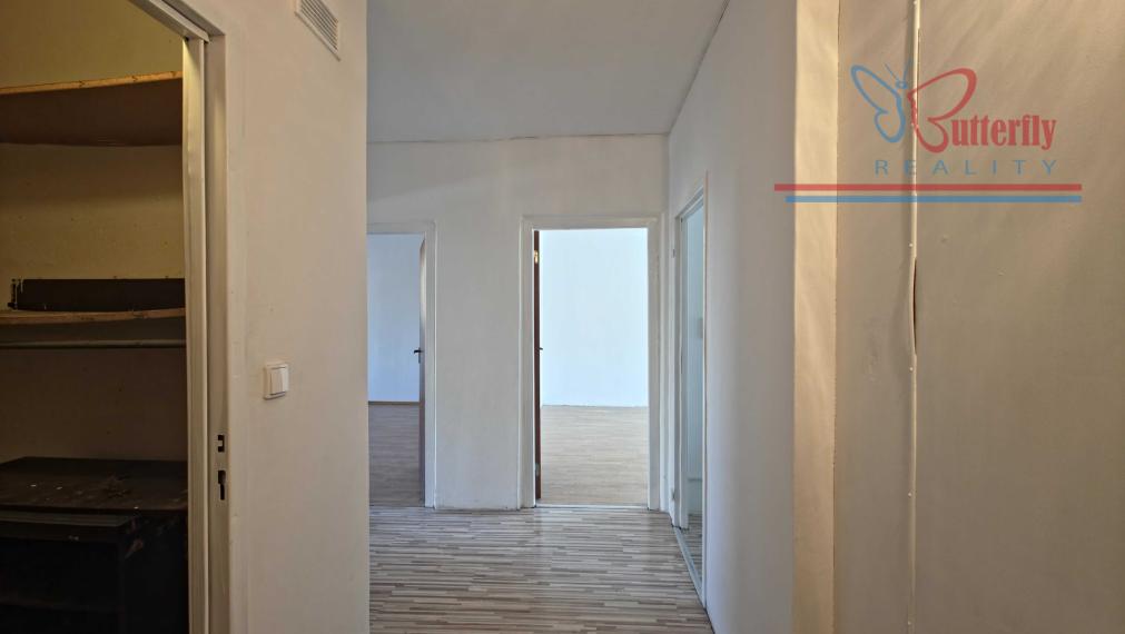 Predaj 3 izbový byt 80m2 Prievidza ulica Gorkého