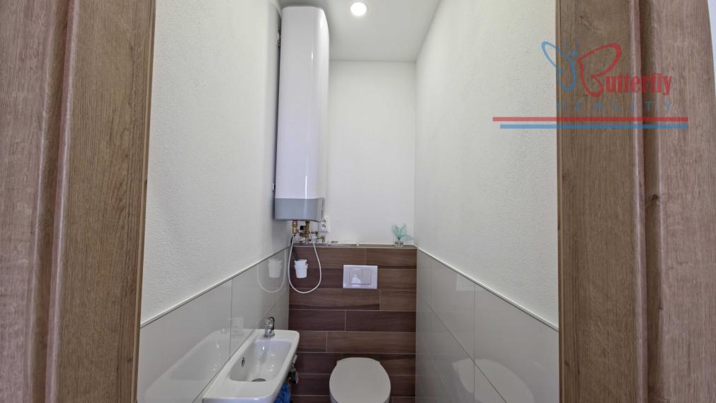 Moderné bývanie 3 izbový byt s vlastným vstupom Bošany