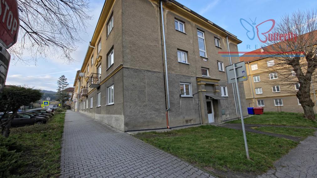 PREDAJ 3 izbový byt, 81 m2, Handlová, 29.augusta