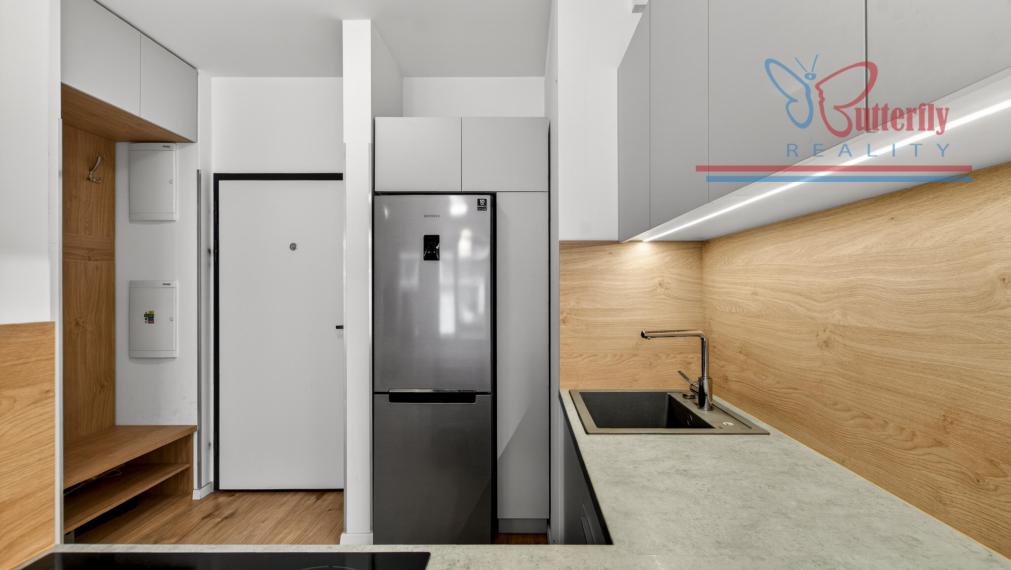 P R E D A J 1,5-izb byt v novostavbe Slnečnice mesto