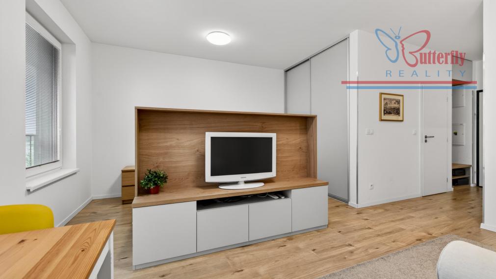 P R E D A J 1,5-izb byt v novostavbe Slnečnice mesto