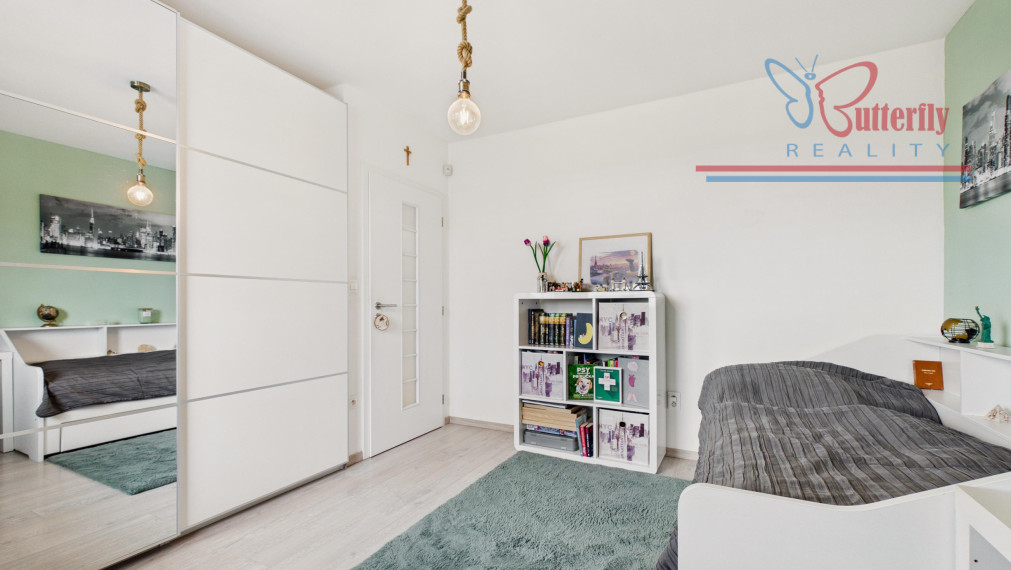 NA PREDAJ: 5-izbový rodinný dom v Limbachu: Bývanie priamo nad vinicami