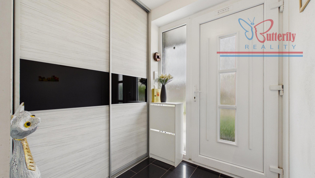 NA PREDAJ: 5-izbový rodinný dom v Limbachu: Bývanie priamo nad vinicami