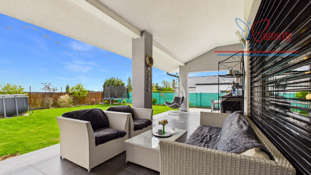 NA PREDAJ: 5-izbový rodinný dom v Limbachu: Bývanie priamo nad vinicami