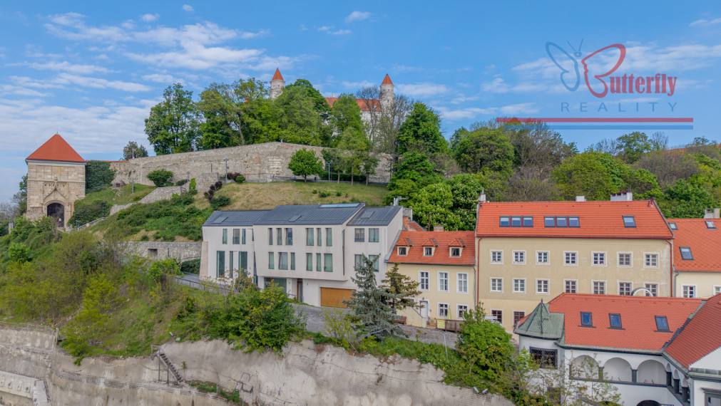 Bývanie s pečaťou histórie: Barokový meštiansky dom priamo pod Bratislavským hradom