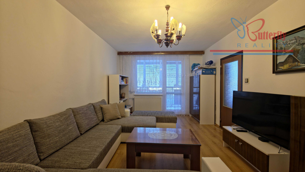 PREDAJ 3 izbový byt s loggiou a vlastným kúrením  Skačany