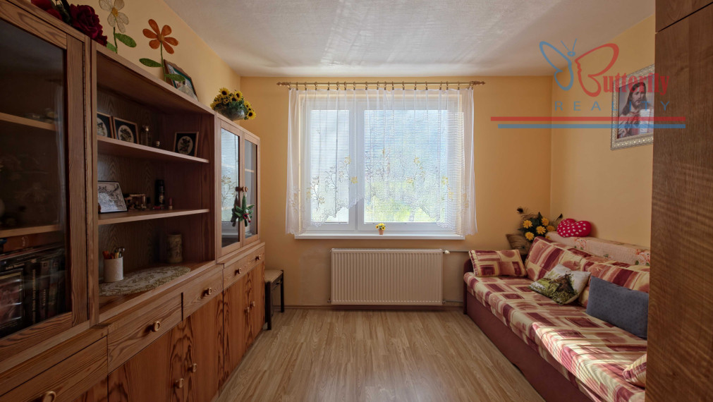 PREDAJ 3 izbový byt s loggiou a vlastným kúrením  Skačany