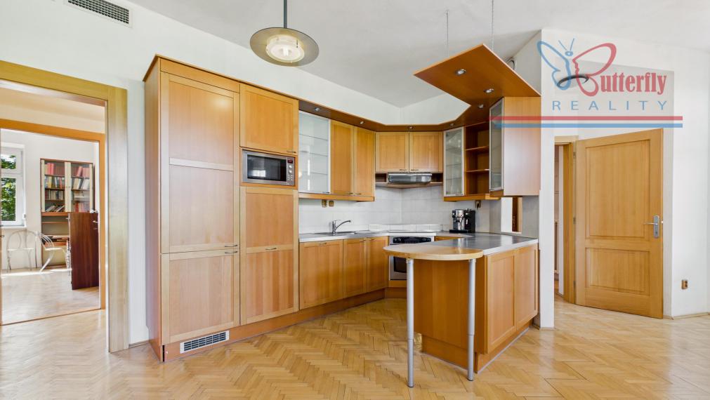 PREDAJ Výnimočný tehlový 4-izbový byt, Šancová, 147m2