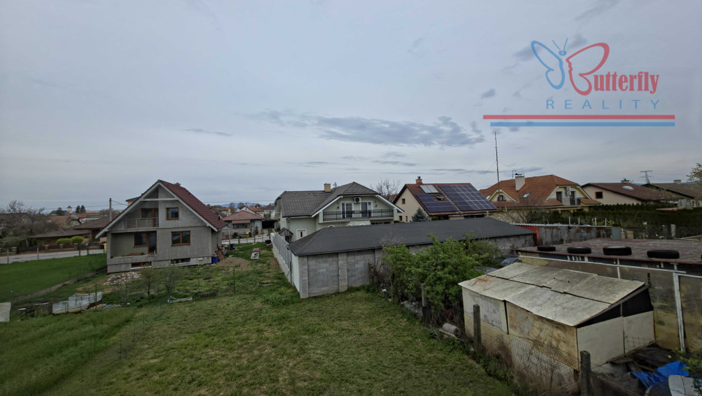 Moderné bývanie 3 izbový byt s vlastným vstupom Bošany