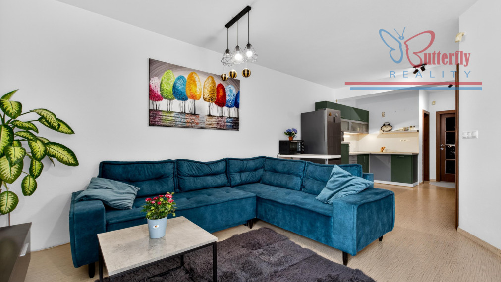 NA PREDAJ: 3i byt so záhradou (129 m²) a 2 parkovacími miestami – Nákovná ul.