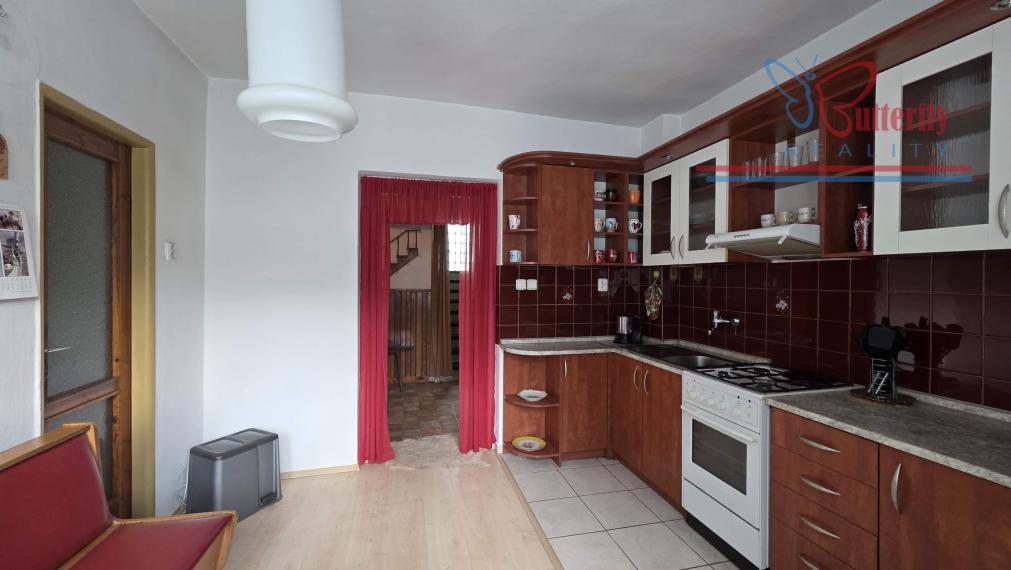 Predaj dom Raztočno pozemok 716 m2