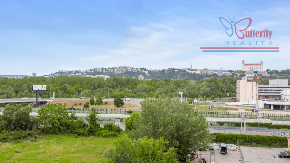 PREDAJ 4-izb. byt Pečnianska s výhľadom na Hrad