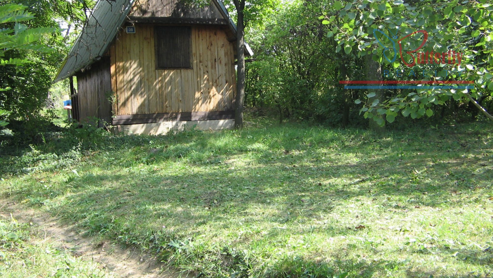 PREDAJ Záhrada 2601m2 s chatkou, Veľký Lapáš