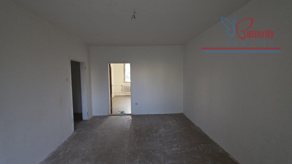 Predaj 4-izbový byt s loggiou 75 m² Bratislava Dúbravka, Gallayova