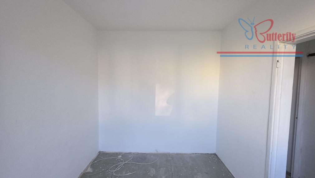 Predaj 4-izbový byt s loggiou 75 m² Bratislava Dúbravka, Gallayova