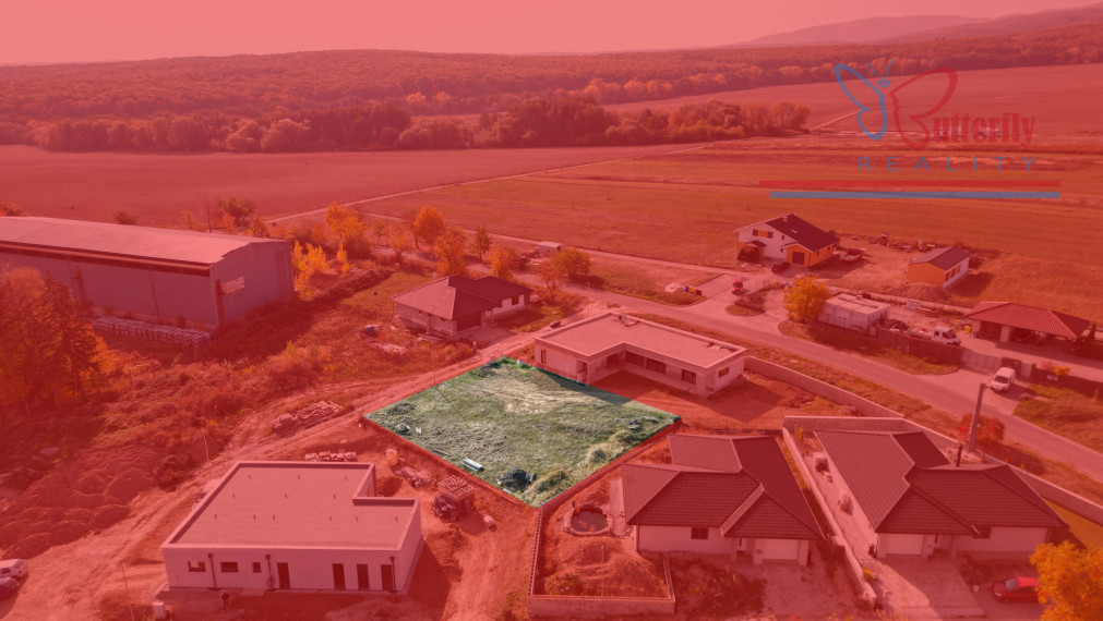 Na predaj Ideálny rovinatý stavebný pozemok v Trenčianskom Jastrabí 630 m²
