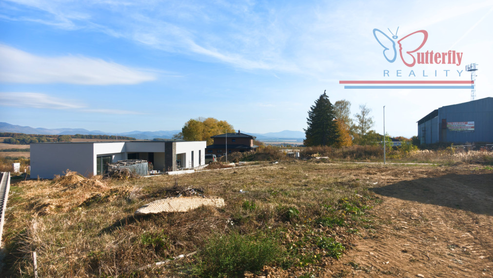 Na predaj Ideálny rovinatý stavebný pozemok v Trenčianskom Jastrabí 630 m²