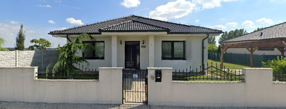 Predaj 4 izbový bungalov s pozemkom 663 m2 v obci Vydrany