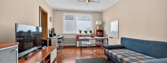 PREDAJ - 4-izbový byt na Nejedlého ulici, Bratislava – Dúbravka