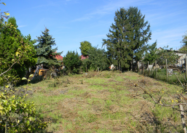 PREDANÉ   P R E D A J  pozemok na výstavbu rodinného domu