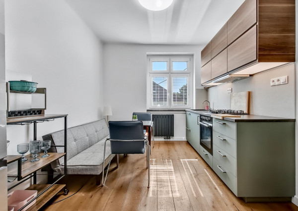 Útulný 2-izbový byt s terasou a parkovaním v tichej lokalite