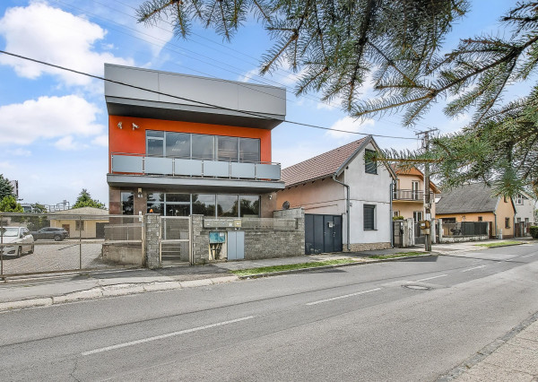 NA PRENÁJOM: 4 kancelárske priestory, 135 m2, Mlynské Luhy, Ružinov