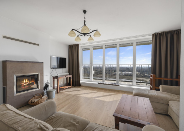 P R E D A J  4-izb mezonet s krbom