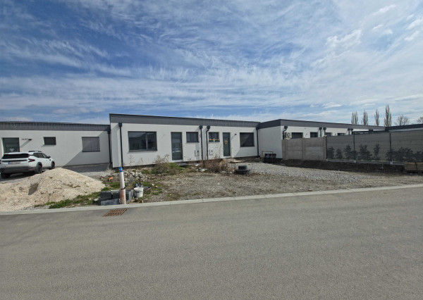 Predaj novostavba 3 izbový rodinný dom,Partizánske Šimonovany