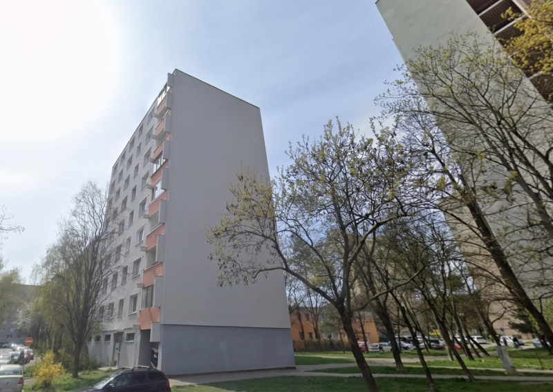 Predaj 4-izbový byt s loggiou 75 m² Bratislava Dúbravka, Gallayova